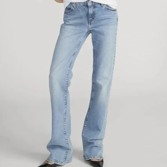 Frame - The Rodeo Jeans - Size 28 - Low-Rise Wide-Leg Light Wash 33” Inseam NWT - Picture 1 of 8